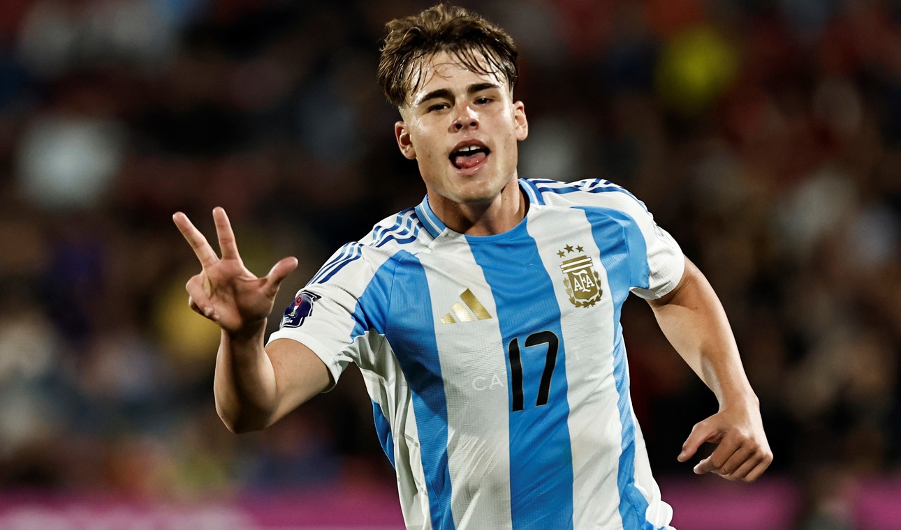Silvetti, orgullo de Funes: los elogios de Messi y De Paul tras el gol que puso al Sub 20 en la final mundial